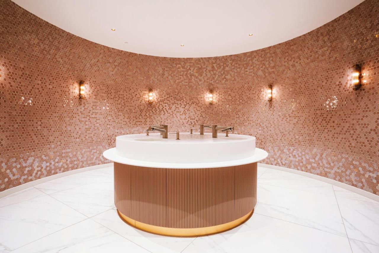 Van Der Valk Hotel ชีดาม ภายนอก รูปภาพ